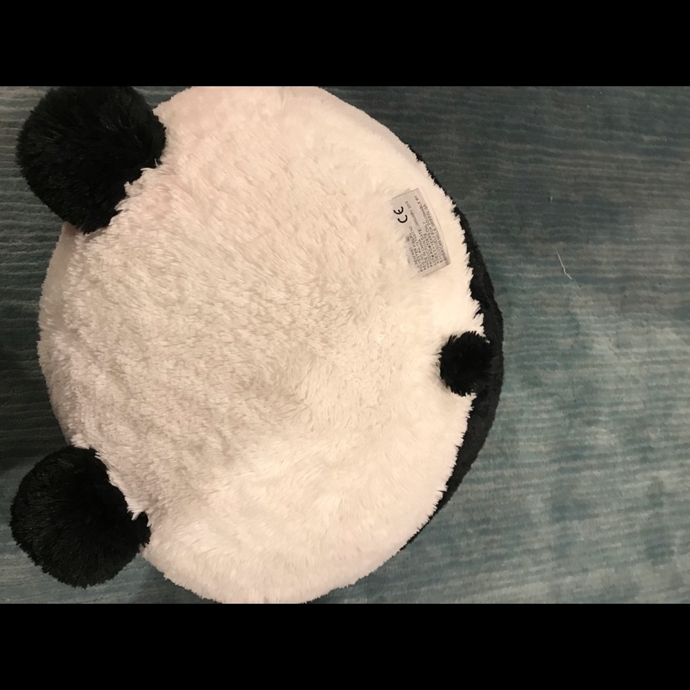 Squishable stuffed panda (large) - Picture 2 of 3